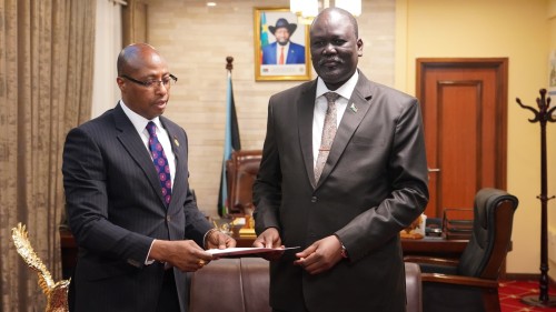 SEM MAES présente ses lettres de créance au Ministre des Affaires Étrangères du Soudan du Sud