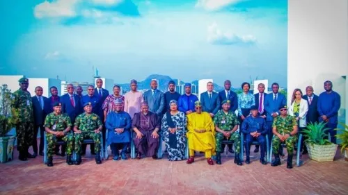 L'Ambassadeur à la rencontre du CPS de l'UA et du Ministre nigérian de la Défense