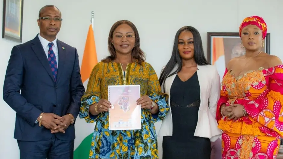 L'Ambassadeur prépare la participation ivoirienne à Africa Celebrates avec la Ministre