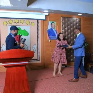 PHOTO-2025-11-07-19-37-12