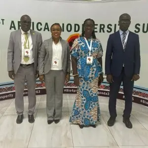 PHOTO-2025-11-07-19-36-55