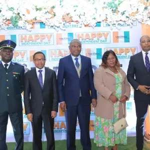 17_groupe_officiel_5