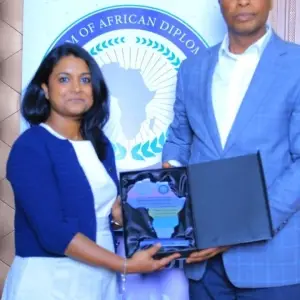 PHOTO-2025-11-07-19-37-12 2