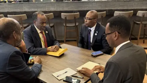 L'Ambassadeur rencontre le Ministre Délégué des Affaires Étrangères de la Somalie