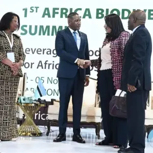 PHOTO-2025-11-07-19-36-50