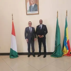 PHOTO-2025-12-06-12-31-28 3