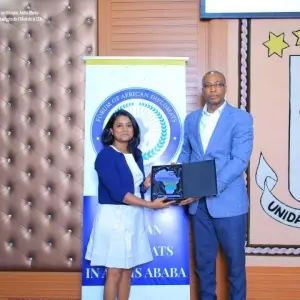 PHOTO-2025-11-07-19-37-13